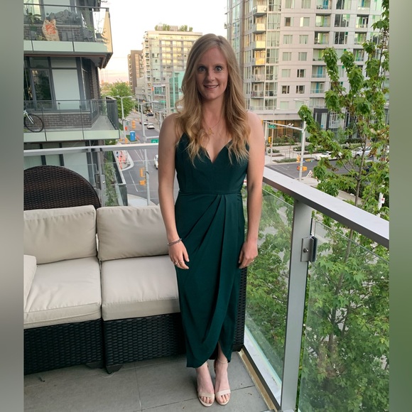 Shona Joy Cocktail Draped Dress, NWT - Size US 4, Colour Seaweed - Picture 9 of 11